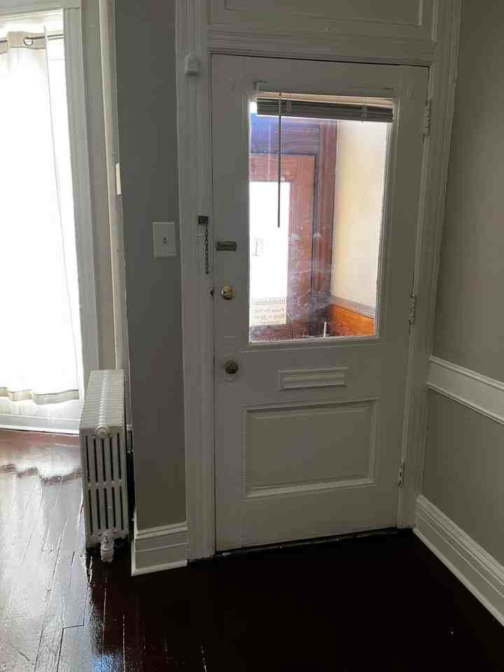 2112-2114 Maryland Ave - Photo 2 of 5