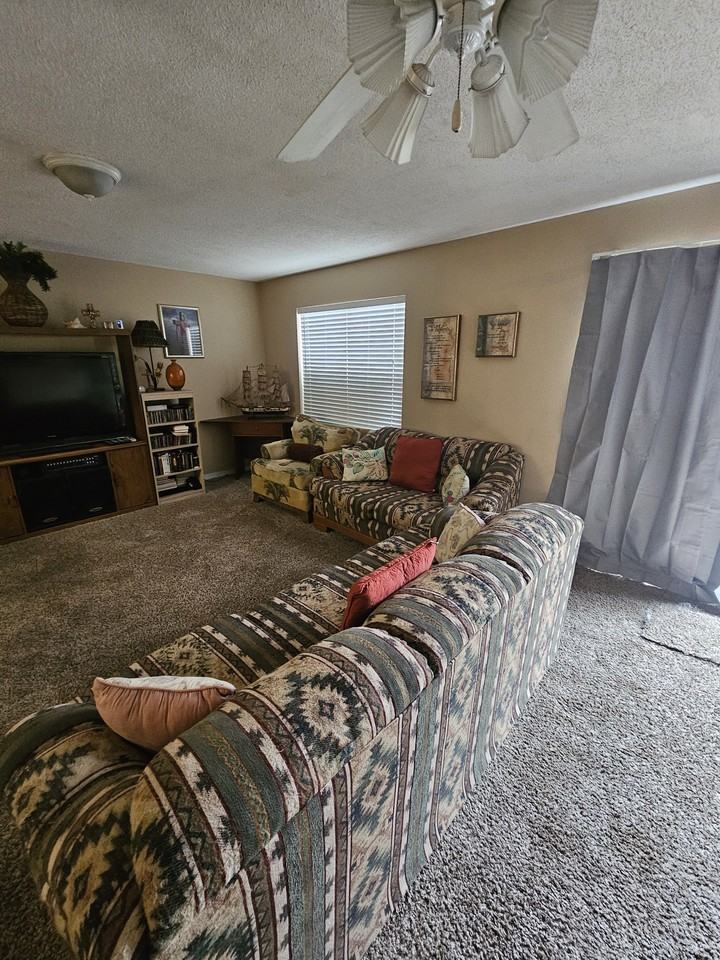 1820 Pointed Leaf Lane #4 - Photo 6 of 14