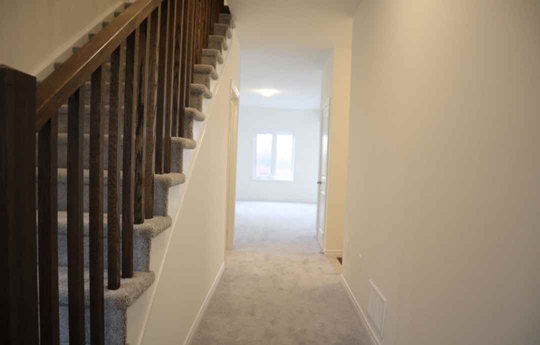 305 Garner Road West - Photo 2 of 9