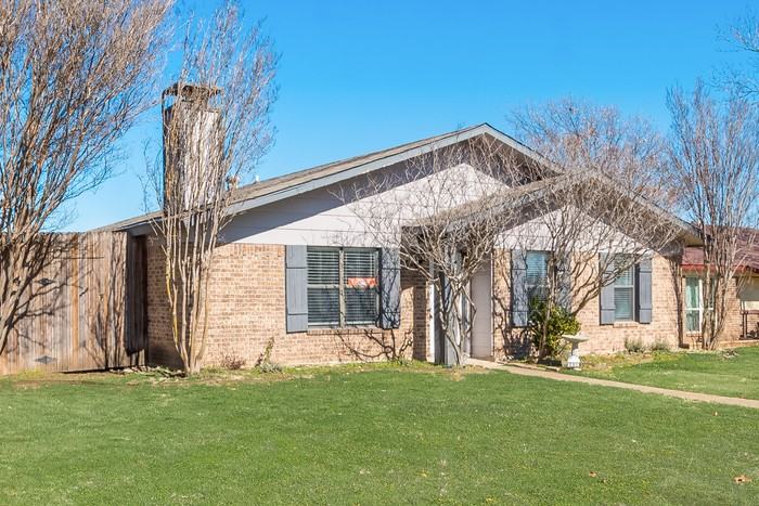2717 Ivanridge Ln - Photo 2 of 21