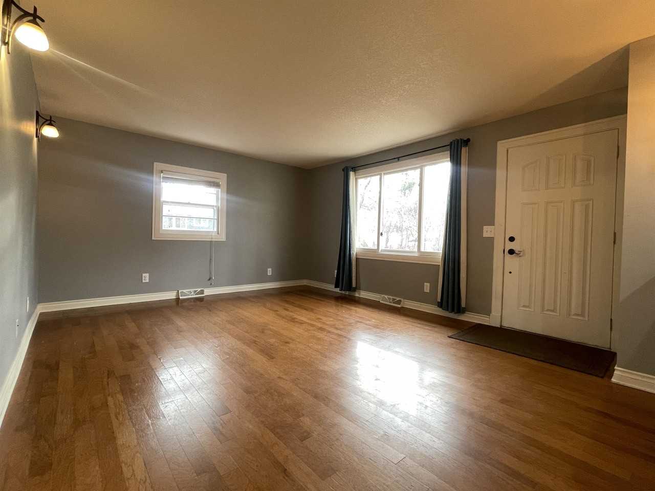 5139 Beacon Hill Rd #0 - Photo 5 of 29