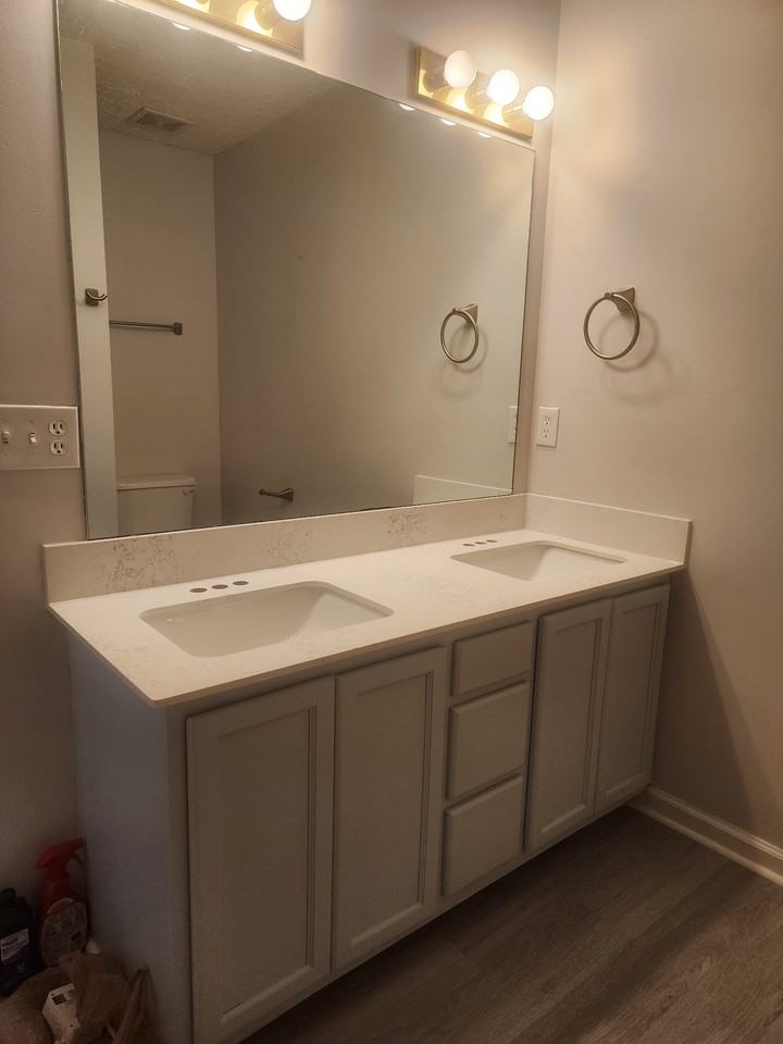 1720 Portview Ct #1 - Photo 7 of 25