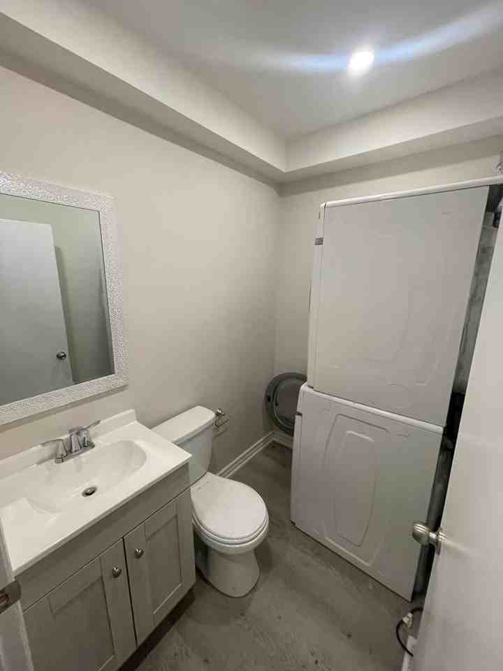 64 St Dunstan Dr Main Fl - Photo 3 of 16