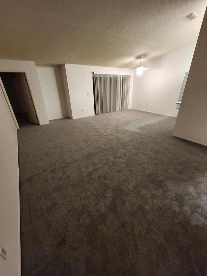 13612 Laraway Dr #1 - Photo 6 of 9
