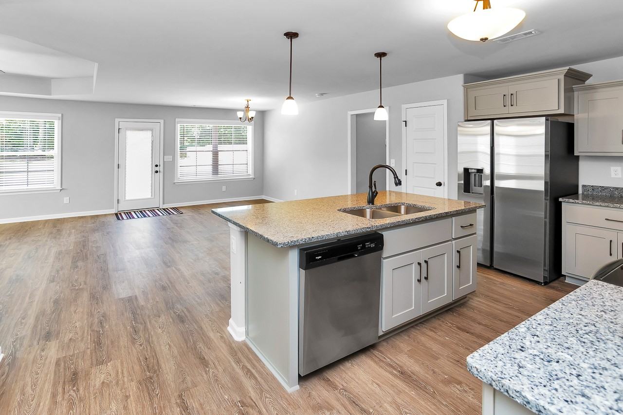 104 Cedar Lake Rd #1 - Photo 2 of 34