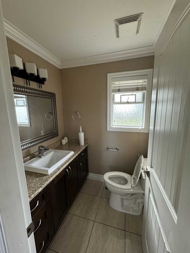 30485 Brookside Avenue - Photo 2 of 5