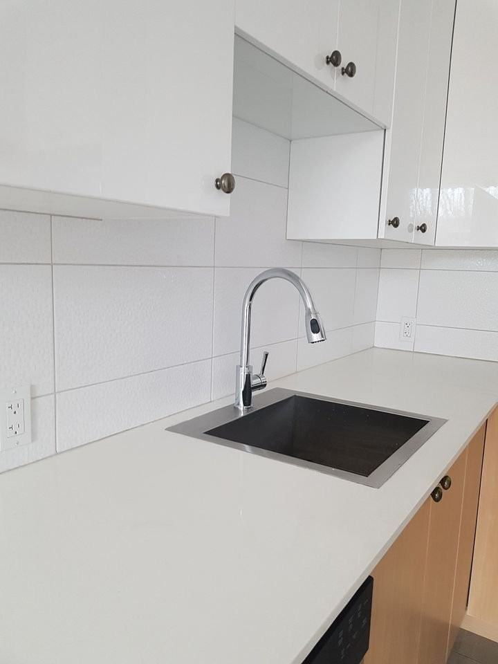 5639 Rue Saint-Urbain #A - Photo 3 of 12