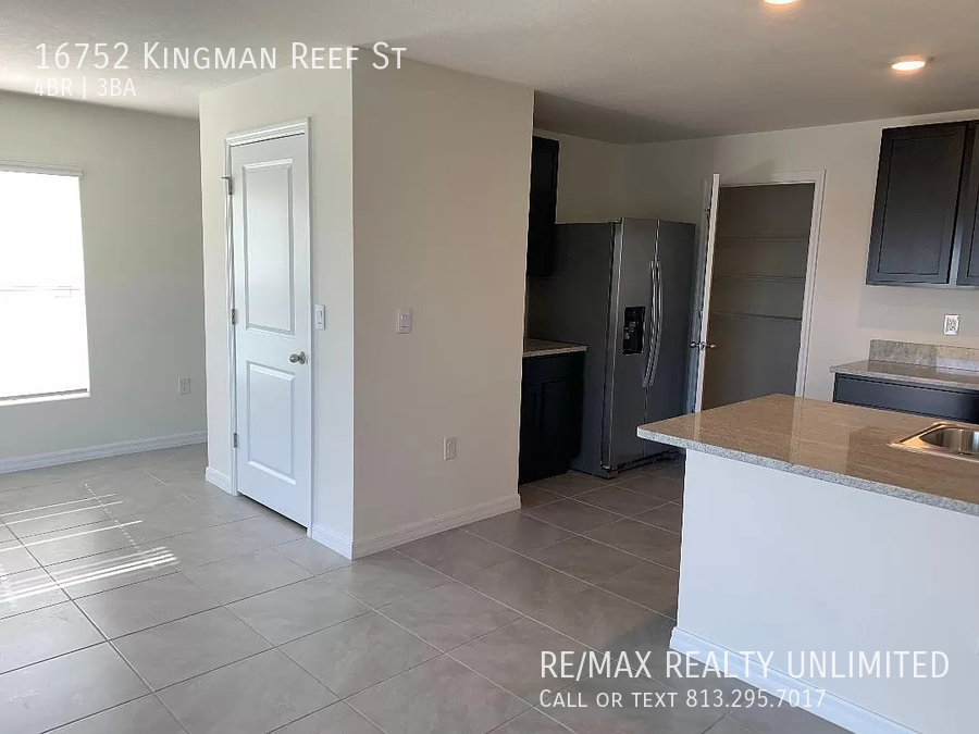 16752 Kingman Reef St - Photo 3 of 24