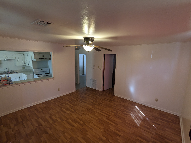 104 N Avenue J #104 - Photo 2 of 12