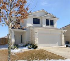 featured image of 1002 Hawkeye Point Rd #1