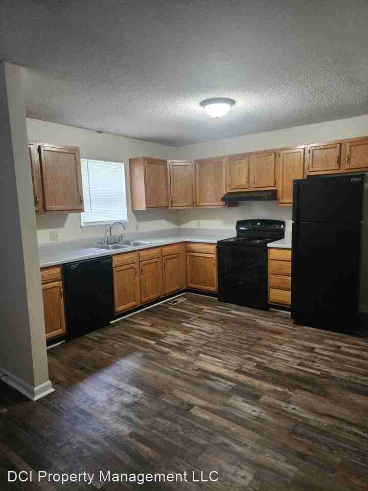 Hancock Street - Photo 2 of 4