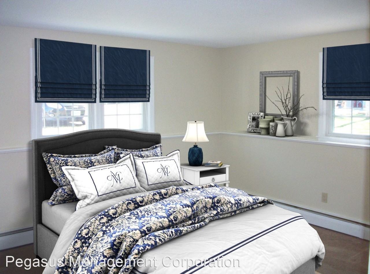 698 Lafayette Road - Photo 3 of 10