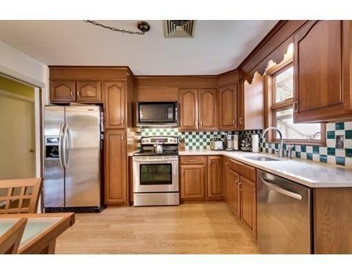 164 Ridge St - Photo 2 of 7