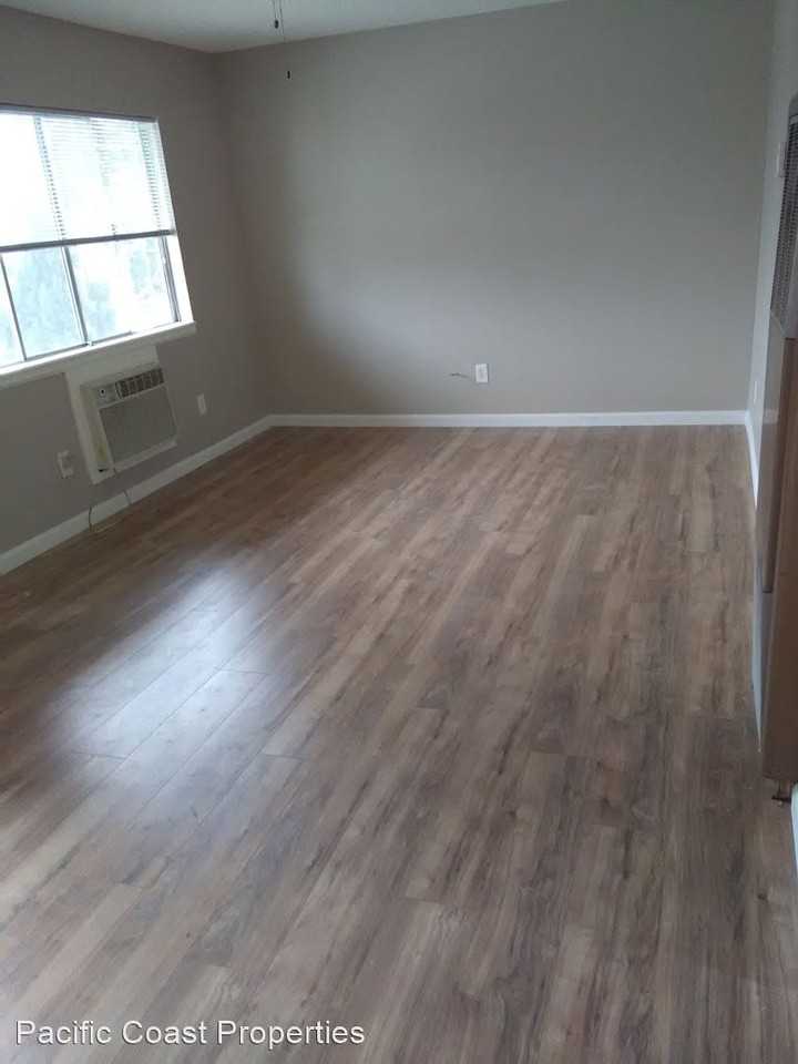 2311-2315 LARAMIE LANE - Photo 2 of 10