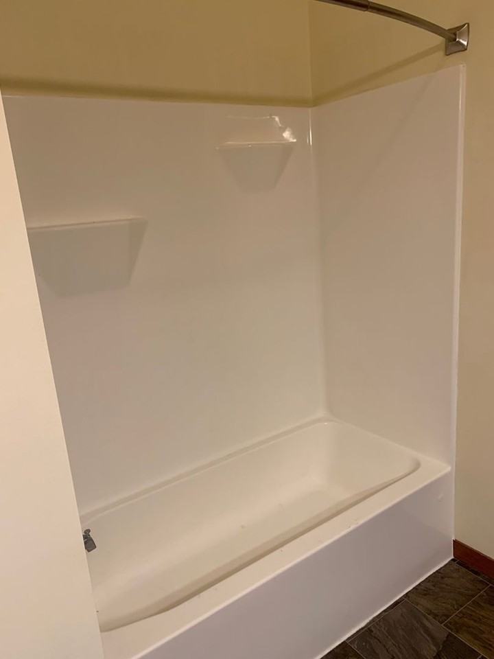 3061 Pleasant St - Photo 6 of 19