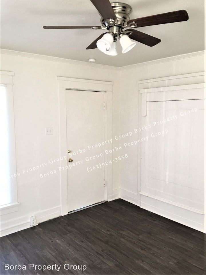 242 W 14th Street - Photo 3 of 10