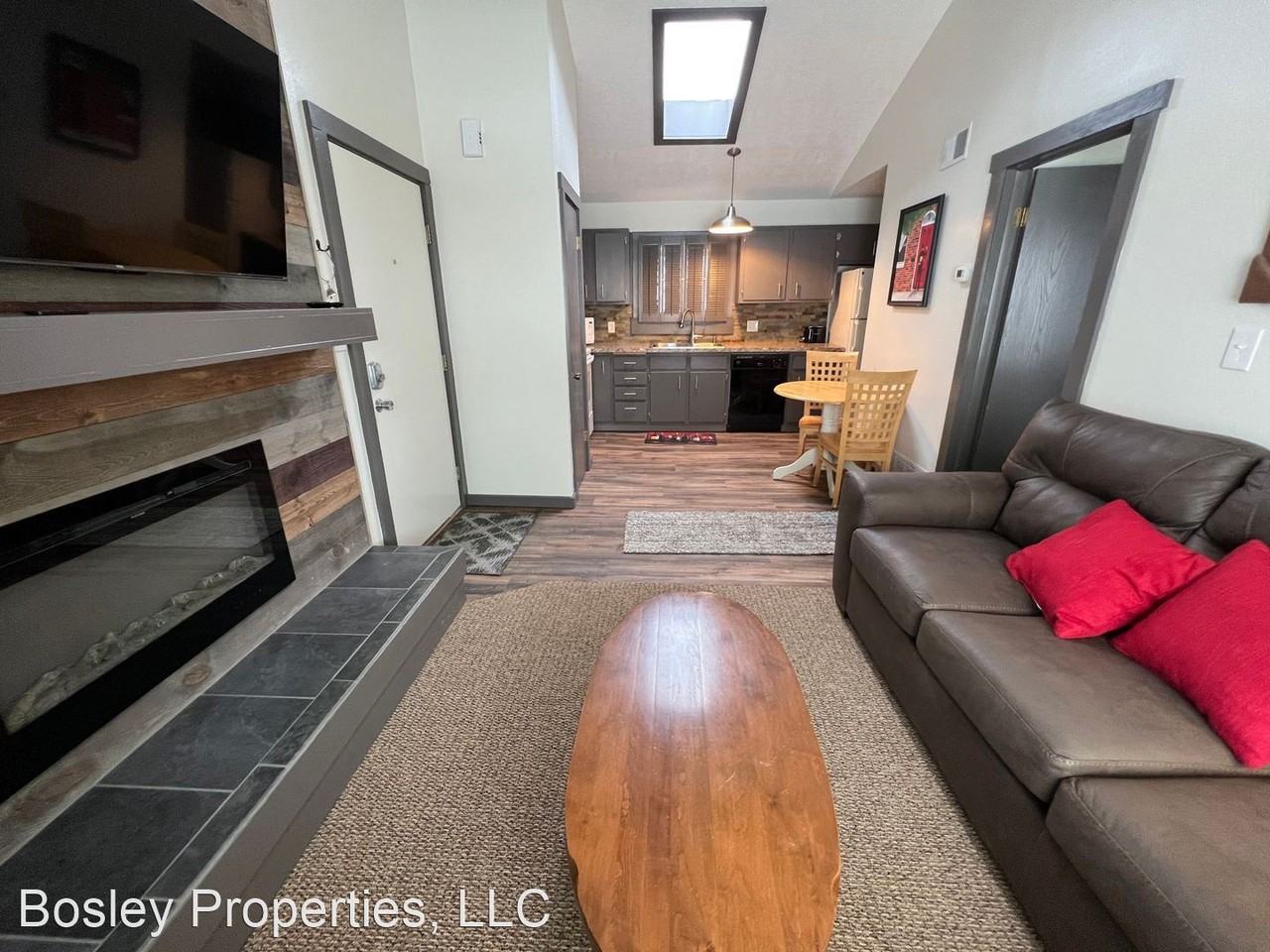 Portage Village Upper East Apartments 4440 4440 & 4600 4th Avenue