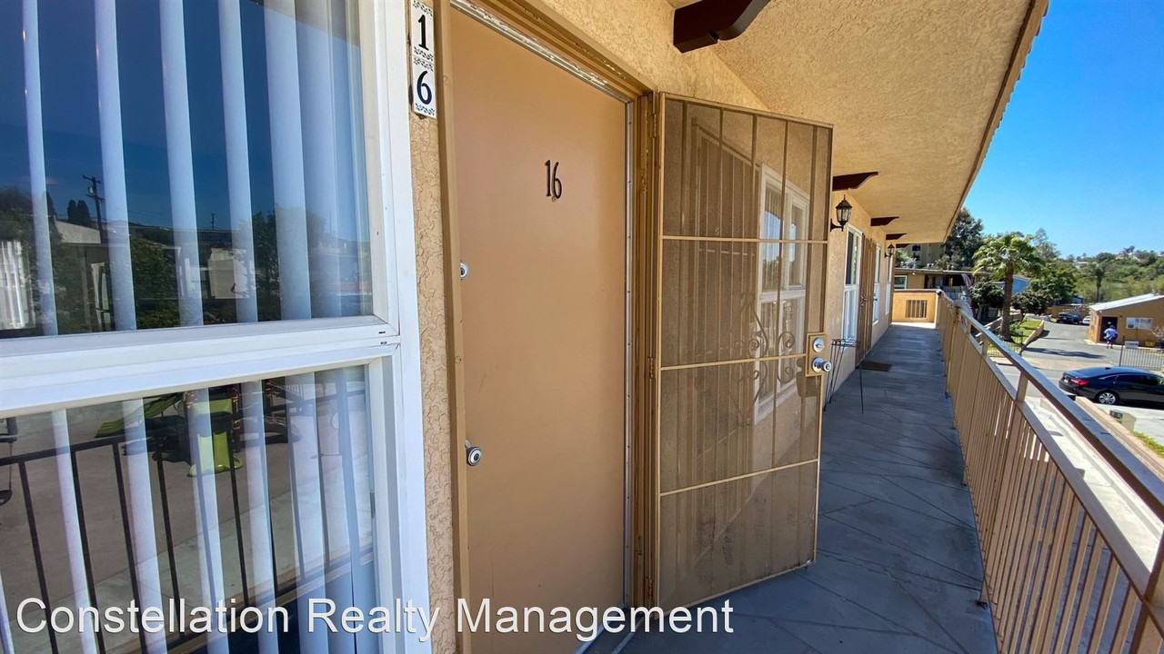 5048 Wightman St. - Photo 3 of 14