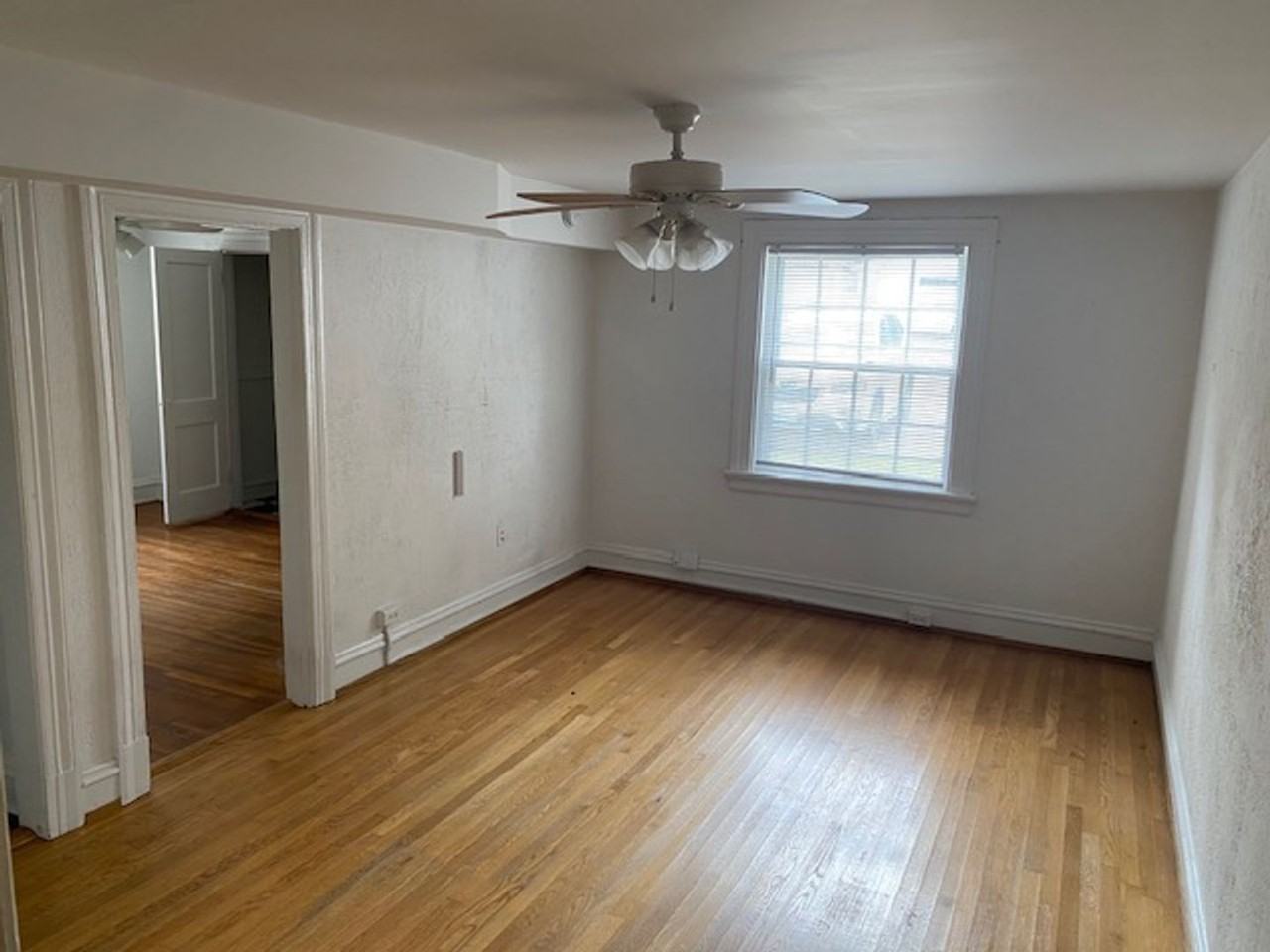 GROVE4213 - Photo 7 of 19