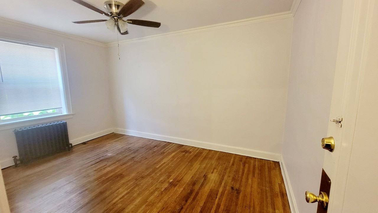 1350 ACM - Photo 6 of 32