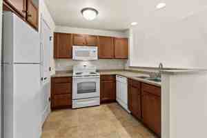 featured image of 333 N25W24200 - 333 River Park Dr