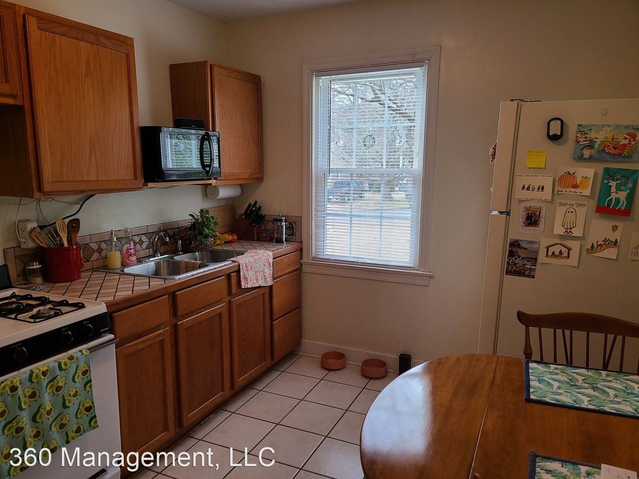 166 and 168 Crawford St. - Photo 2 of 12