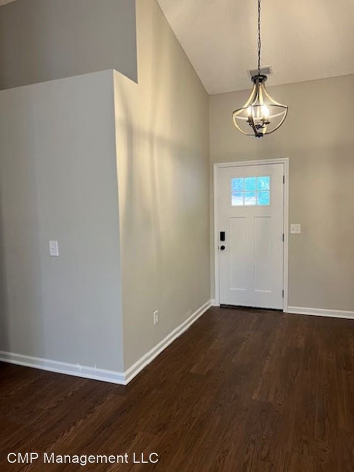 Cypress Cove Court - Photo 2 of 15