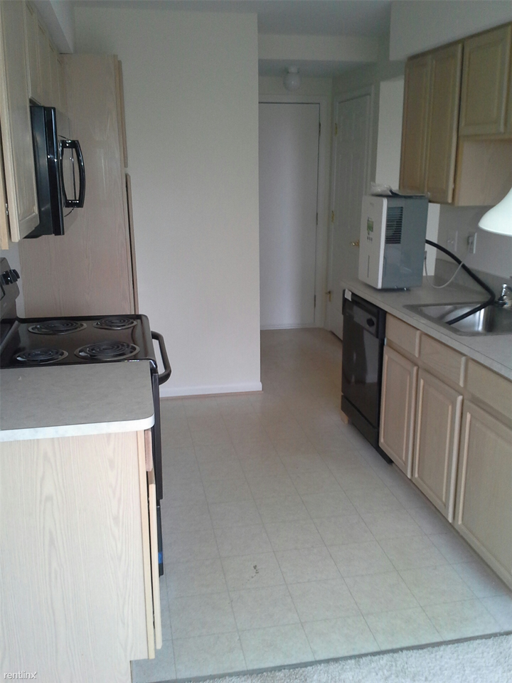 20049 Evergreen Meadows Rd - Photo 3 of 7