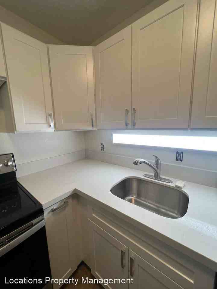 The Woodwinds 1600 Wilikina Dr #A605 - Photo 3 of 13