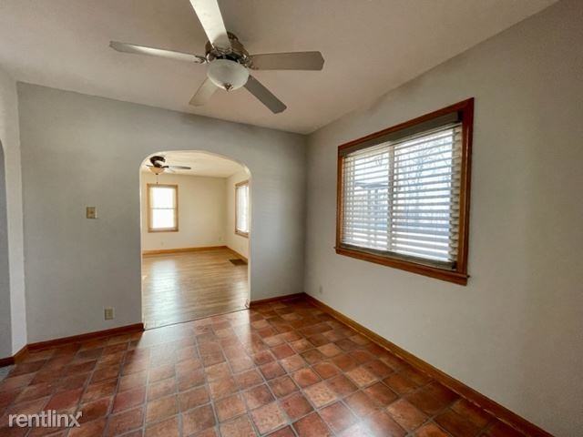 1041 County Road 1175 - Photo 3 of 8