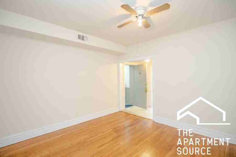 6248 S Western Ave #3N - Photo 6 of 10