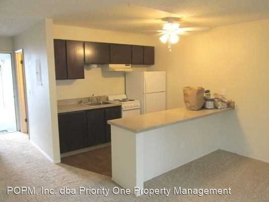 10306 NE Wygant St. - Photo 3 of 6