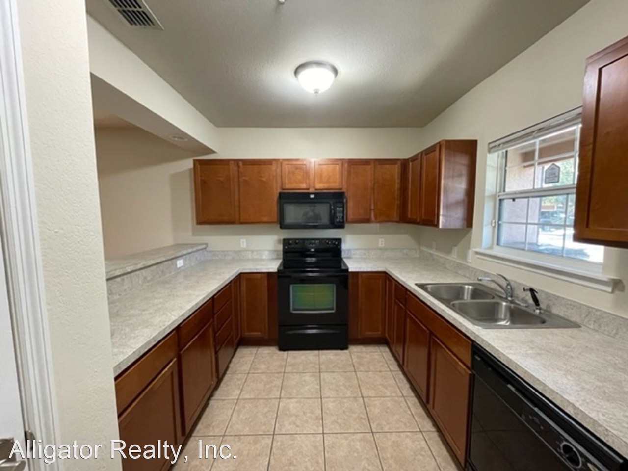 25 & 44 & 63 SW 71st Way - Photo 3 of 22