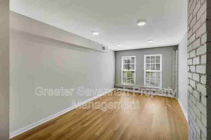 916 East 35Th Street - Photo 7 of 26