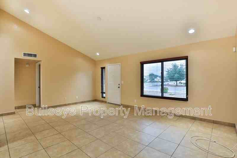 7153 S Butte Ave - Photo 5 of 27