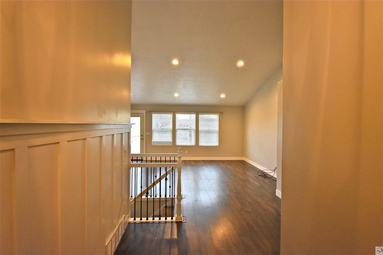 1473 Longhorn Dr - Photo 2 of 46