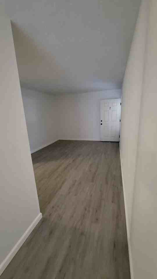 12336 Candelaria Rd Ne - Photo 6 of 18