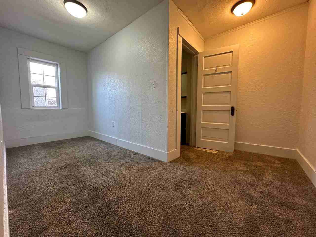 704 14th Ave North - Photo 3 of 5