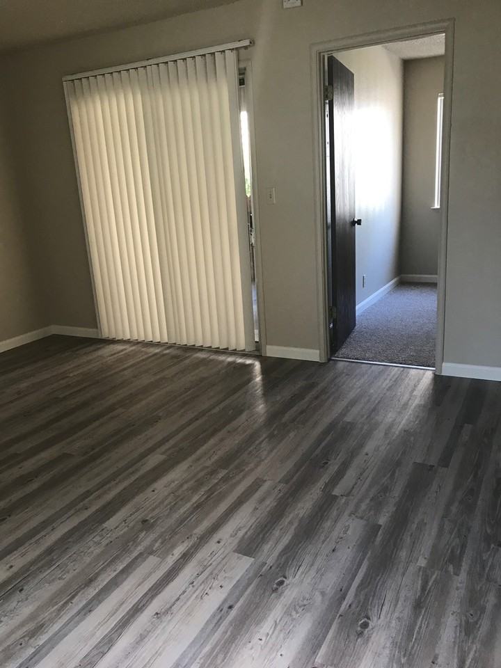 801-Monterey Apartments - Photo 2 of 5