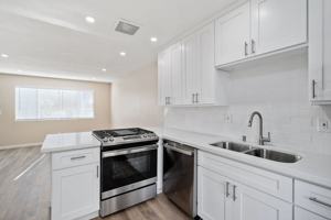 featured image of 265 N 16th St