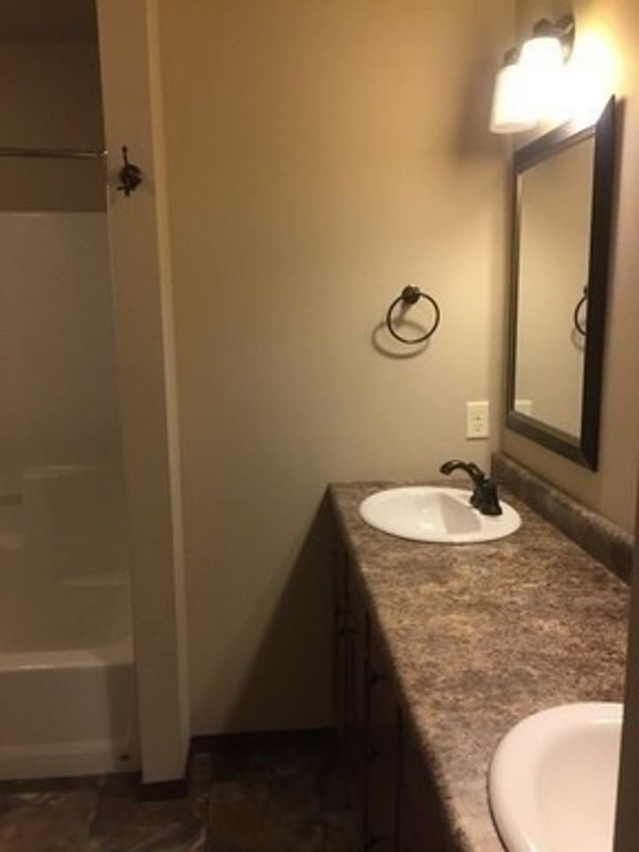 Beautiful Upper Floor 3 bedroom 2 bath townhomes at 1030 Tanner Ct in