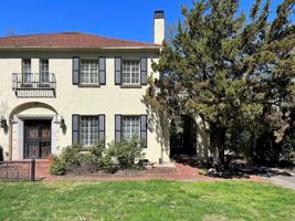 featured image of 4039 Kingston Pike