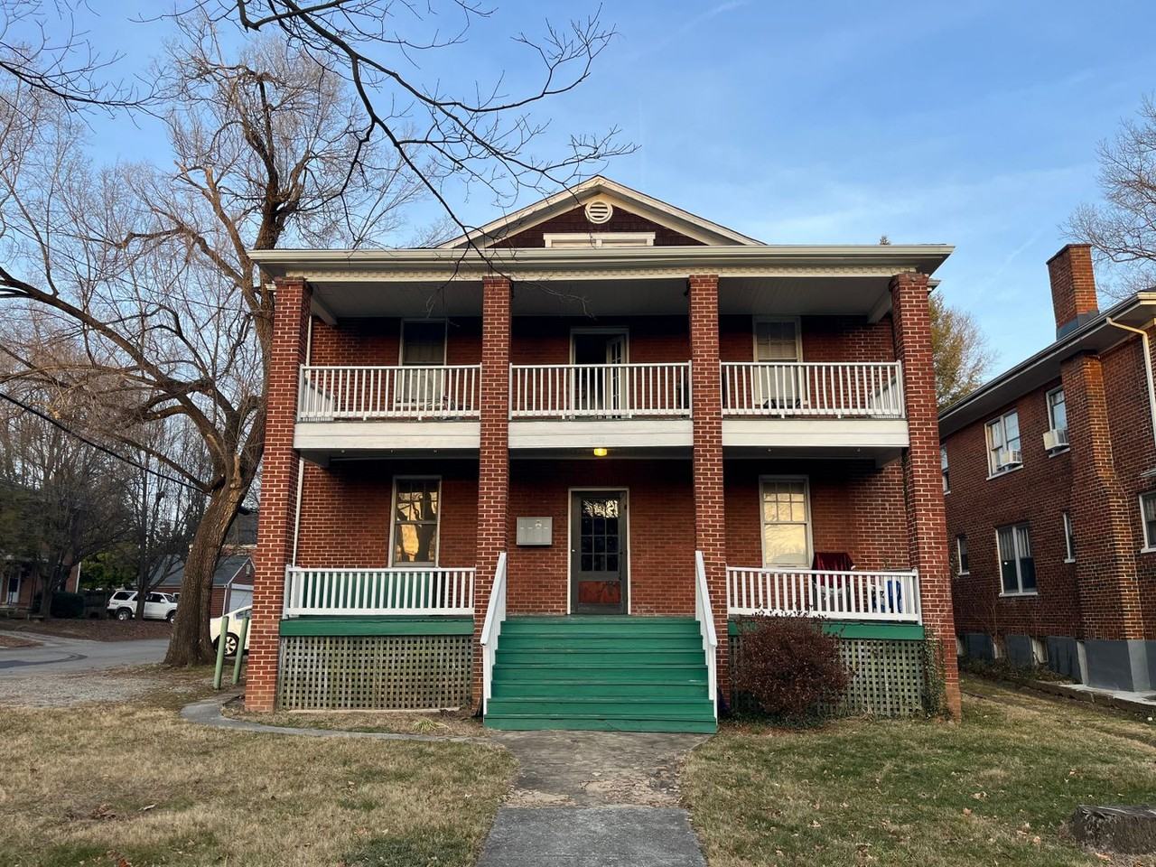 Laburnum/2037 2037 Laburnum Ave Sw, Roanoke, VA 24015 Apartment for