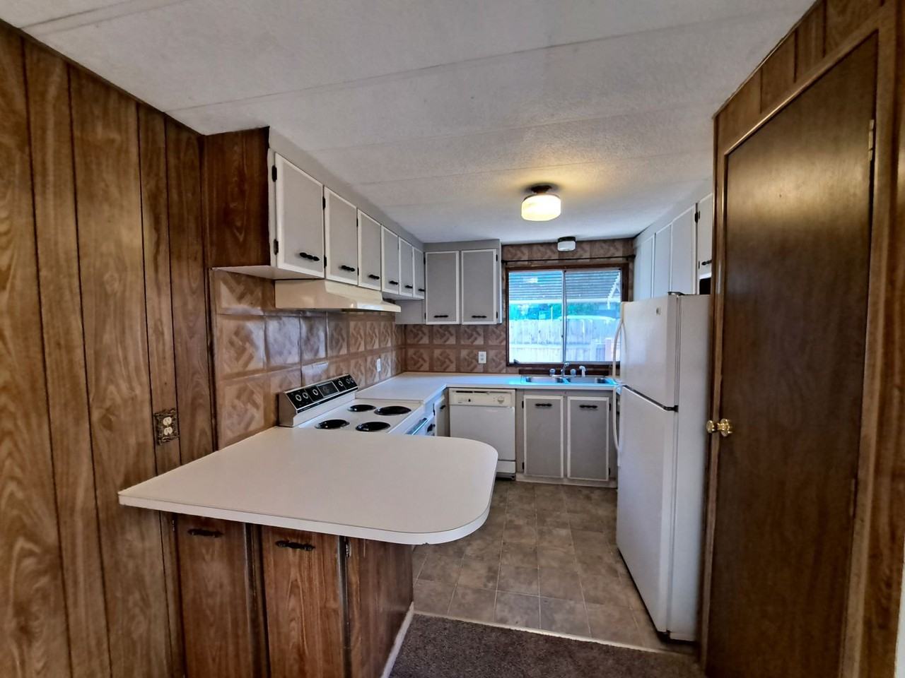 CM143 - Photo 2 of 8