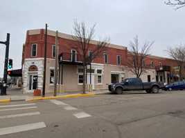 featured image of 100 E Main St