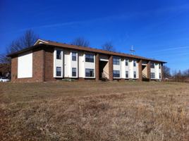 featured image of 915 W College St