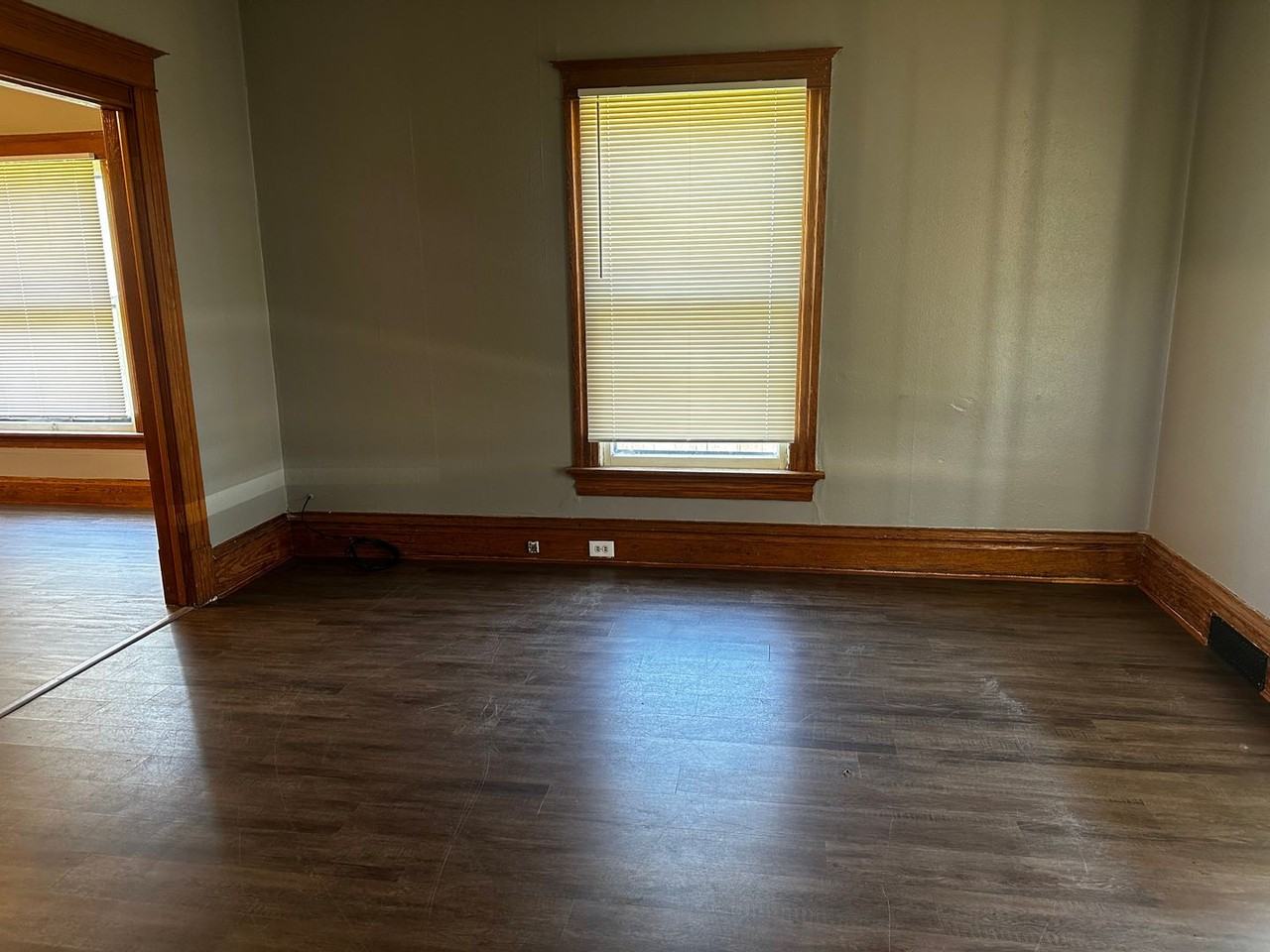 535 17th Street - Photo 7 of 35