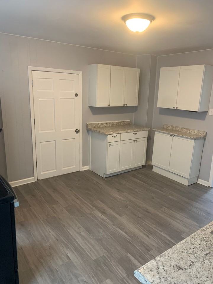 W. Franklin Street - Photo 3 of 12