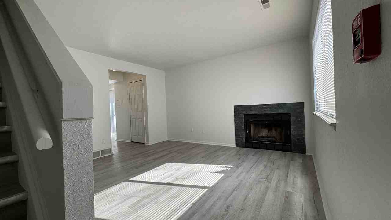 2107 Chautard Dr - Photo 2 of 15