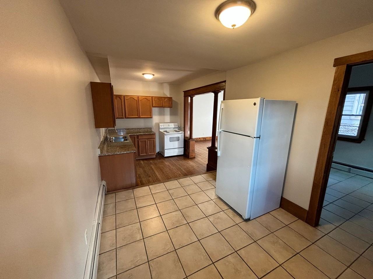 Spacious - Photo 2 of 9